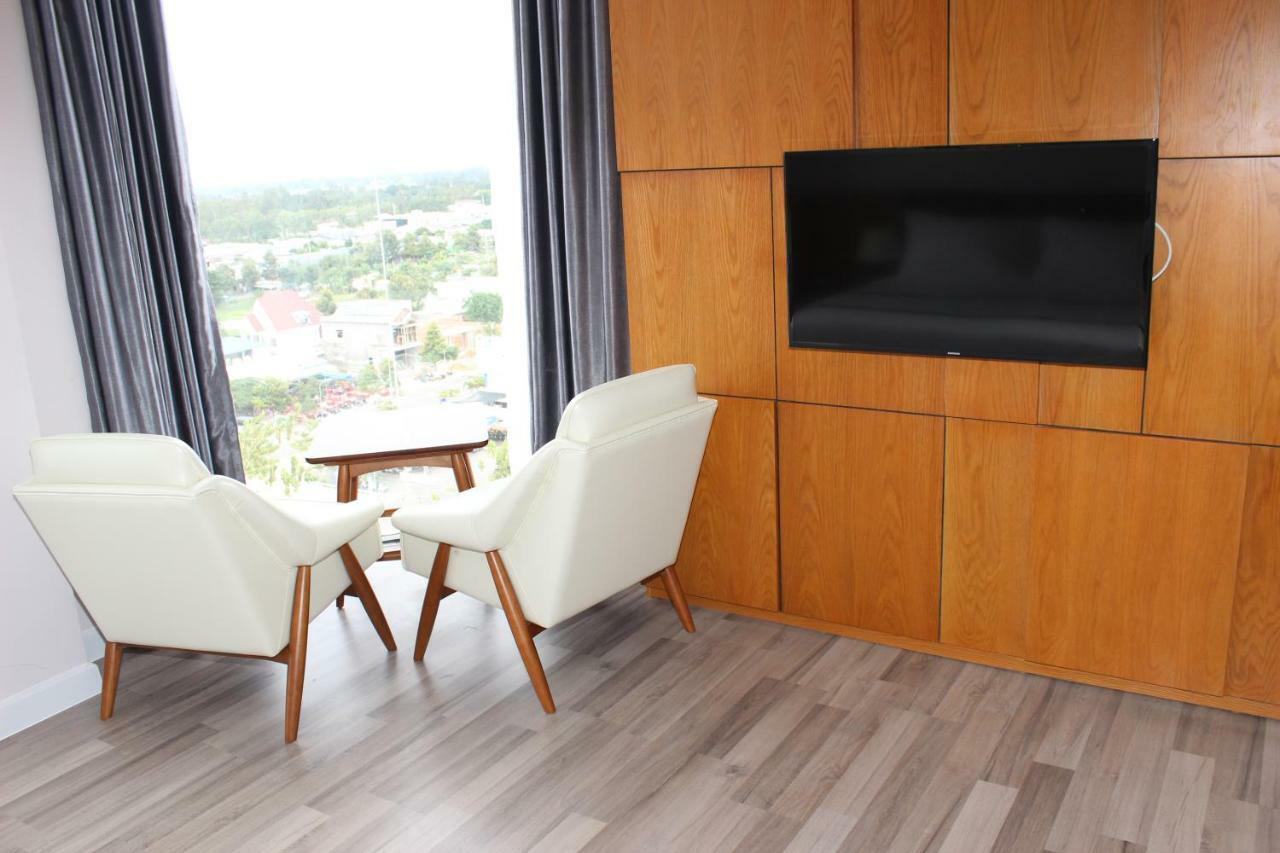 Sky Hotel Hong Ngu Zewnętrze zdjęcie