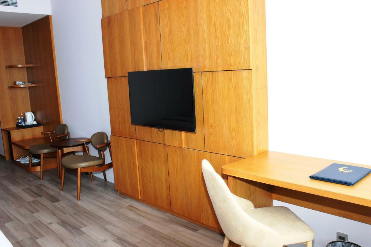 Sky Hotel Hong Ngu Zewnętrze zdjęcie