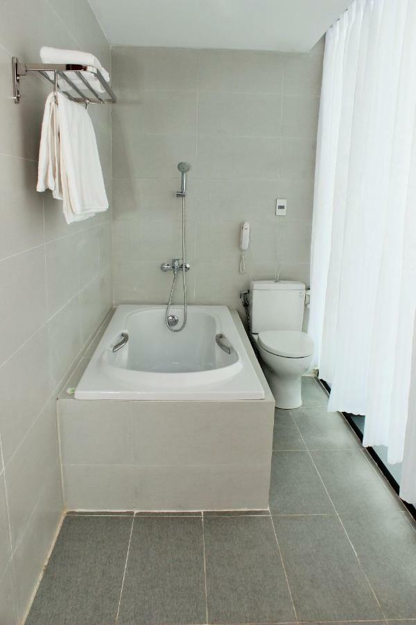 Sky Hotel Hong Ngu Zewnętrze zdjęcie